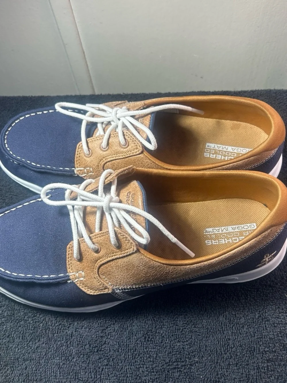 Skechers Unisex  Navy and Tan Canvas Boat Shoes